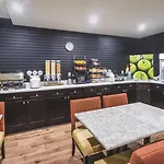 Hotel La Quinta By Wyndham Brooklyn Central