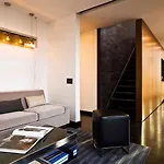 Hotel Sixty Les