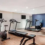 Comfort & Near Stadium Hotel