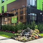 The Vue Hotel, Ascend Hotel Collection