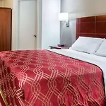 Hotel Econo South Ozone Park 2*