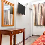Hotel Econo South Ozone Park