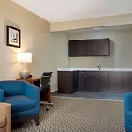 Hotel Comfort & Near Jfk Air Train 3*