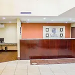 Travelodge By Wyndham Queens