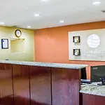 Travelodge By Wyndham Queens Hotel 3*