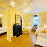 The International Cozy Hotel New York