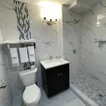 Hotel Thatford