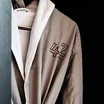 42 Williamsburg 4*