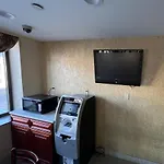 Atlantic Motor Inn