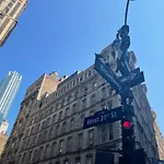 Hotel And The City, Rooftop City View