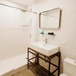 Alameda, Highline Hotel