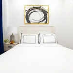 Apartment 69-2d Stylish Lower East Side 1br Brand New