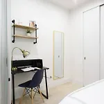 Apartment 78-2b New Furnished 1br Wd Walk To Park