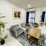 78-3a Luxury Brand New Modern 1br W&d * New York