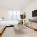 Apartment 338-3b Union Square Newly Reno Sleeps 3 *