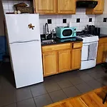 In The Heart Of Nyc! Time Sq, Theater District, Javits Center