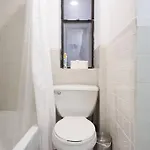 428-3r Spacious Prime Midtown 2br Newly Furnished * New York