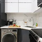 Apartment 78-2b New Furnished 1br Wd Walk To Park New York