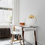 E10-2 Designer East Village Townhouse 1Br W D