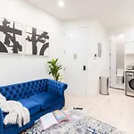 317-4C New Modern 1Br W&D Walk To Central Park