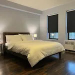 Apartment Close To All! 2-room In A 1-family Townhouse New York