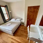 Super Cozy Entire Apartment In Upper East Side