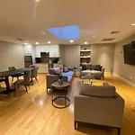 Apartment National At 888 Sixth Avenue - Furnished