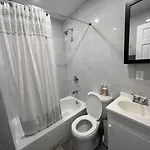 Apartament China Town Manhattan - Convinient Location! *