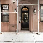 Studio Apartment In Heart Of Chelsea