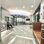 Vybe Hotel