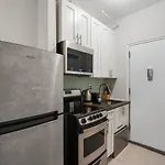 Studio In Upper Manhattan Great Monthly Deal