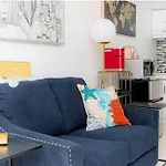 New! Luxury Queen Suite In The Heart Of Brooklyn