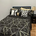 Latisha Luxury Place * New York