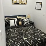 Latisha Luxury Place *
