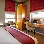 Hotel Giraffe By Library Collection New York