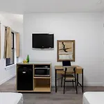 Gramercy Studio Two Beds * New York