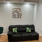 Latisha Luxury Place *