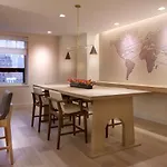 Hyatt Grand Hotel 4*