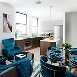 Freshly Renovated 2Bd/1.5Ba Apartment In Downtown