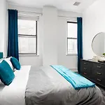 Freshly Renovated 2Bd/1.5Ba Apartment In Downtown