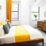 Gorgeous 2 Br/1.5 Ba Apartment
