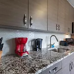 Superb 3 Bedroom Apt In Nyc