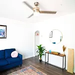 Beautiful 3-bedroom In Brooklyn With Parking Hotel *