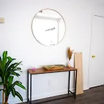 Beautiful 3-bedroom In Brooklyn With Parking *