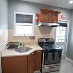 Beautiful 3-bedroom In Brooklyn With Parking * New York