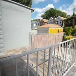 Beautiful 3-bedroom In Brooklyn With Parking