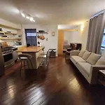 Stylish 2 Bedrooms In Upper Manhattan
