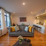 4 Bed Luxury Apt Long Or Short *