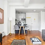 Chelsea 1br W Gym Nr Penn Station Msg Nyc-527