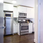 39-3-2Br Newly Renovated 2Br 1Bath Hudson Yards Area